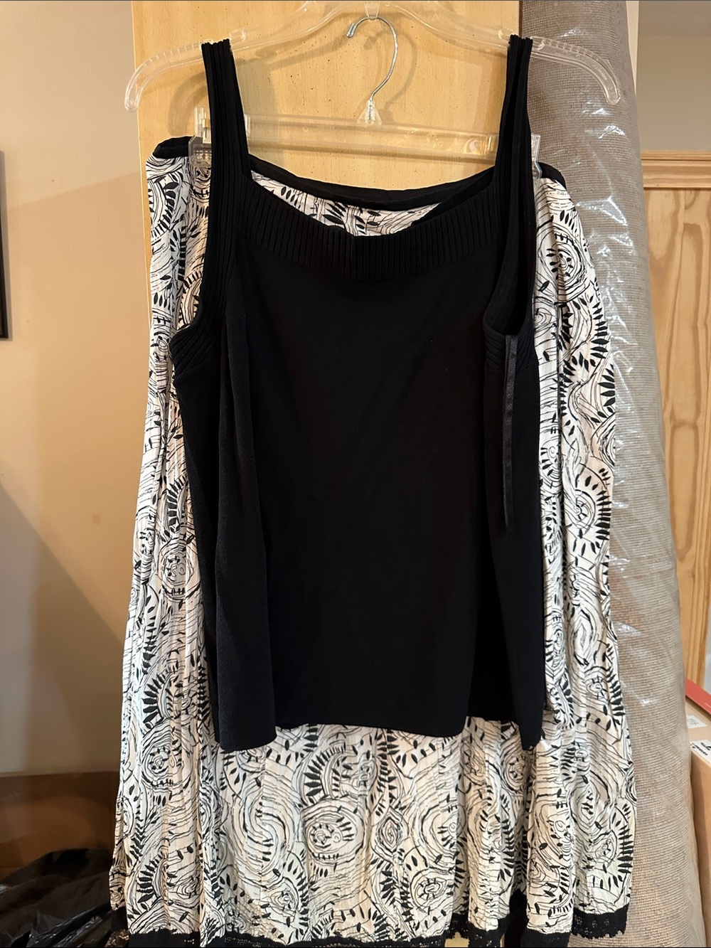 Style & Co. Black Scoop Neck Ribbed Tank